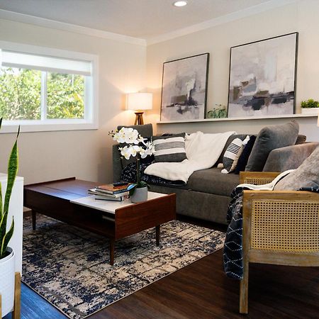Shares Courtyard Luxury Apt - New! ロックレッジ エクステリア 写真